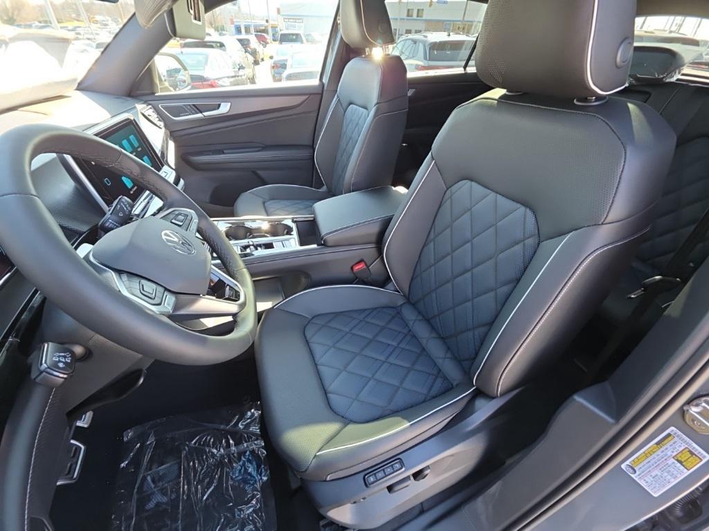 new 2026 Volkswagen Atlas Cross Sport car, priced at $51,484