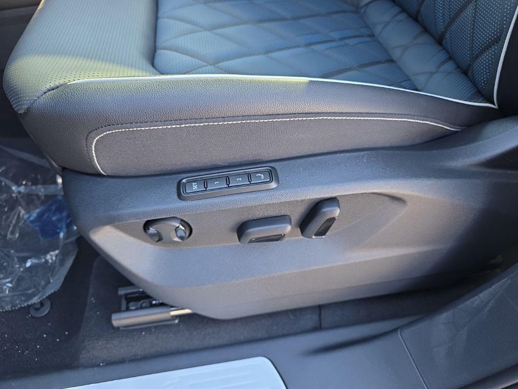 new 2026 Volkswagen Atlas Cross Sport car, priced at $51,484