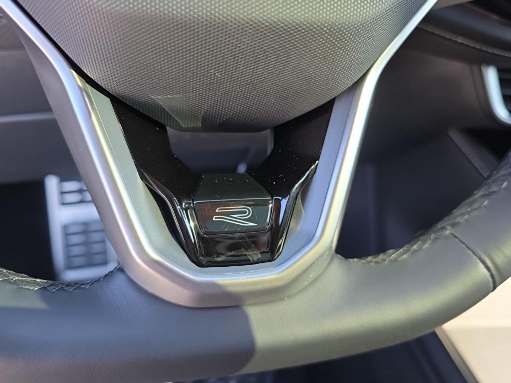 new 2026 Volkswagen Atlas Cross Sport car, priced at $51,484