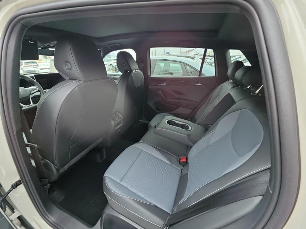 new 2026 Volkswagen Tiguan car, priced at $38,688