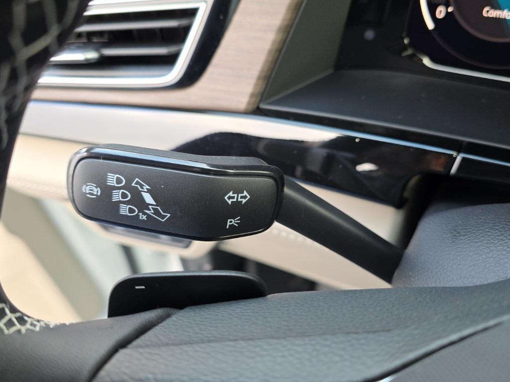 new 2026 Volkswagen Atlas car, priced at $47,923