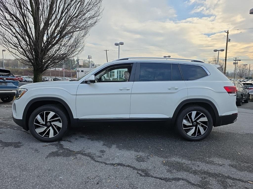 new 2026 Volkswagen Atlas car, priced at $47,923