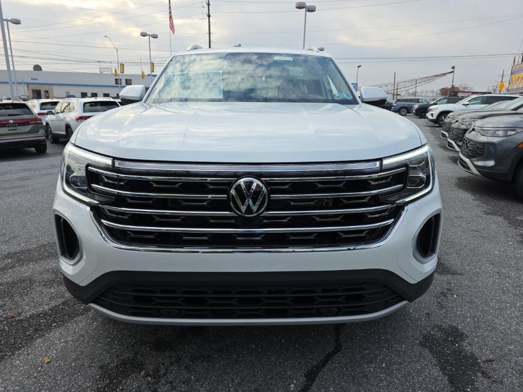 new 2026 Volkswagen Atlas car, priced at $47,923