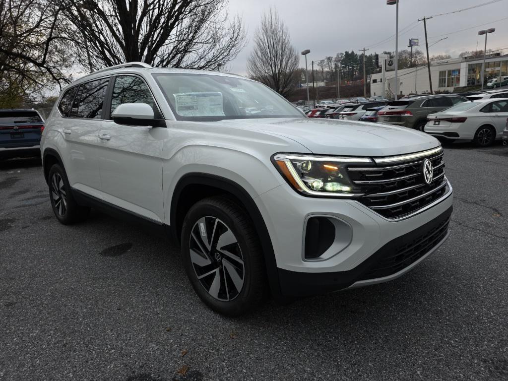 new 2026 Volkswagen Atlas car, priced at $47,923