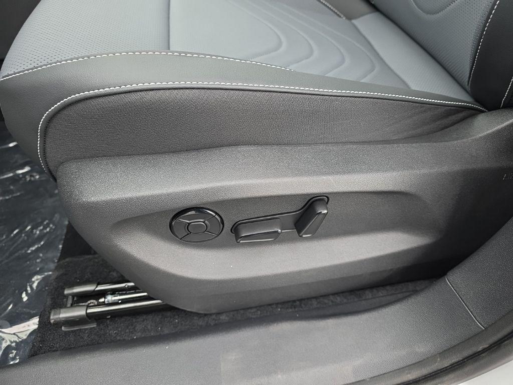 new 2026 Volkswagen Tiguan car, priced at $38,441