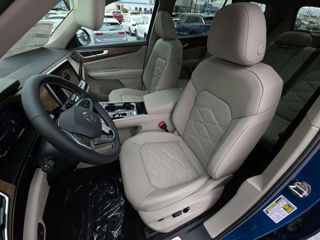 new 2026 Volkswagen Atlas car, priced at $44,919