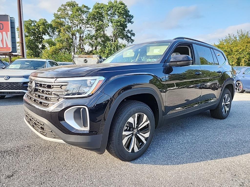 new 2026 Volkswagen Atlas car, priced at $38,603
