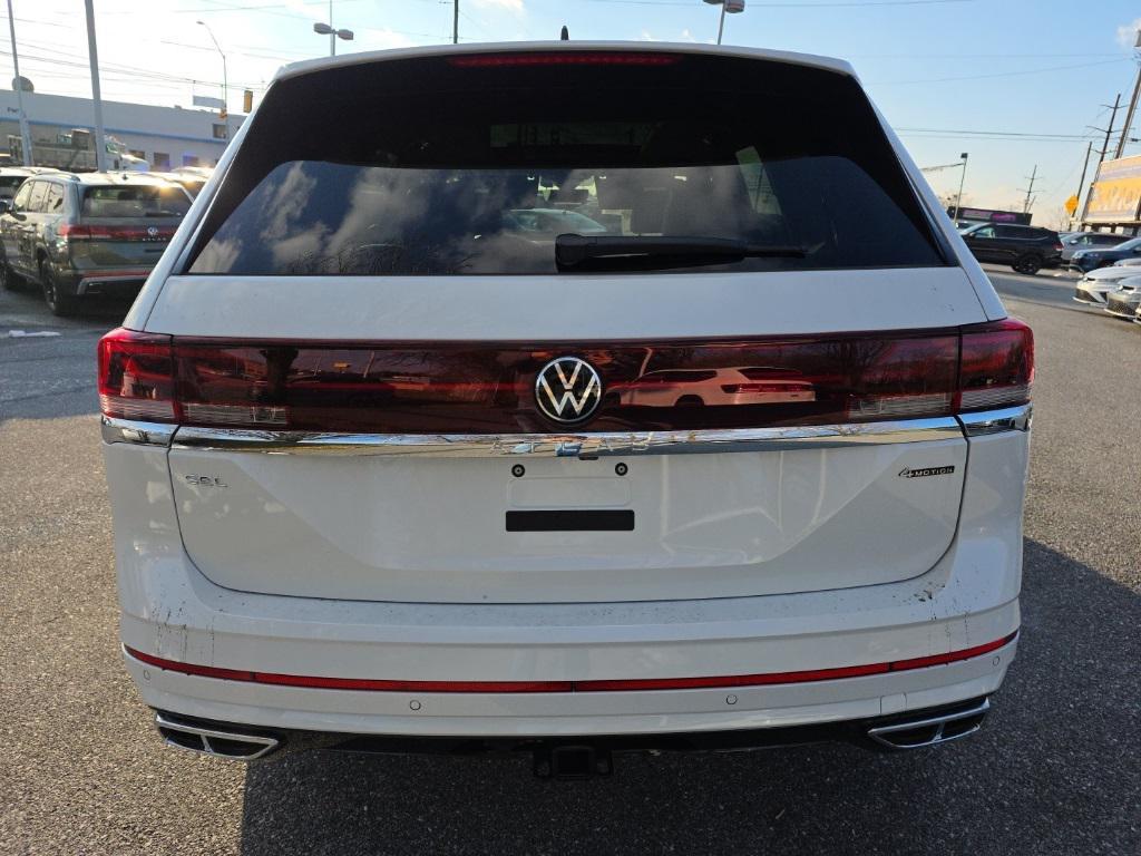 new 2026 Volkswagen Atlas car, priced at $53,007