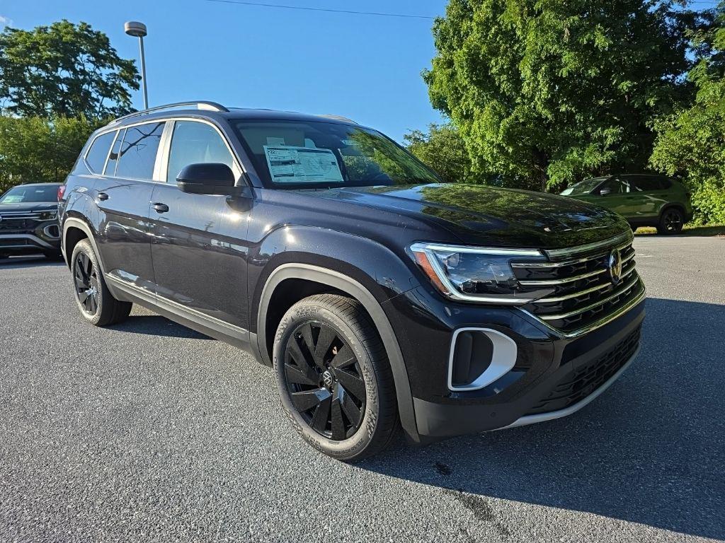 new 2026 Volkswagen Atlas car, priced at $43,528