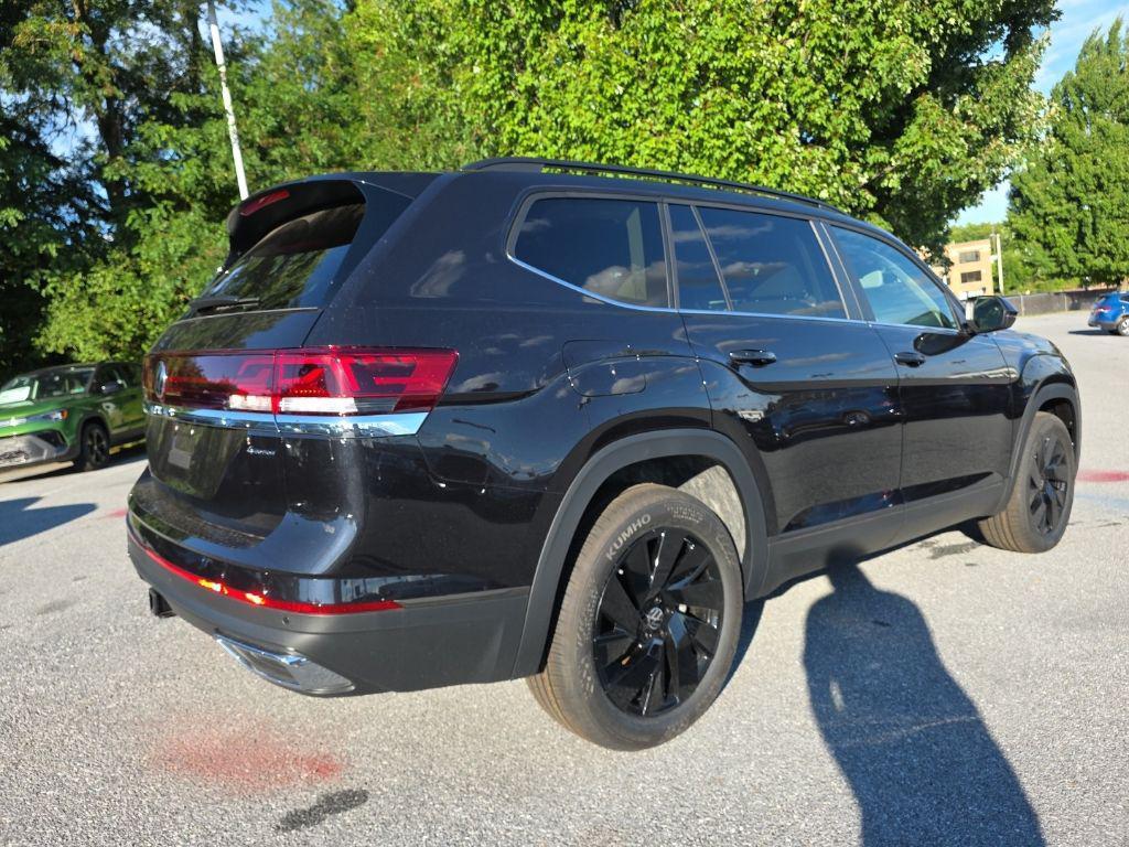 new 2026 Volkswagen Atlas car, priced at $43,528