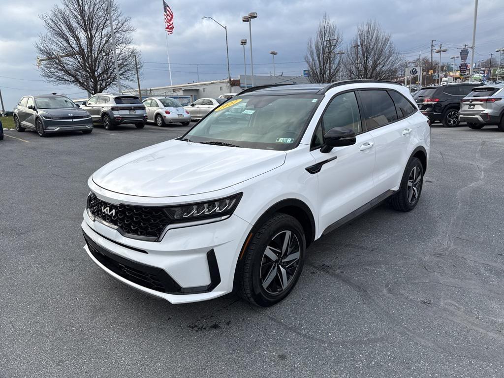 used 2022 Kia Sorento car, priced at $21,976