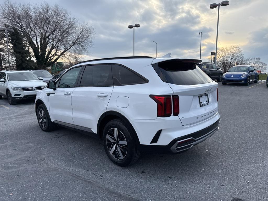 used 2022 Kia Sorento car, priced at $21,976