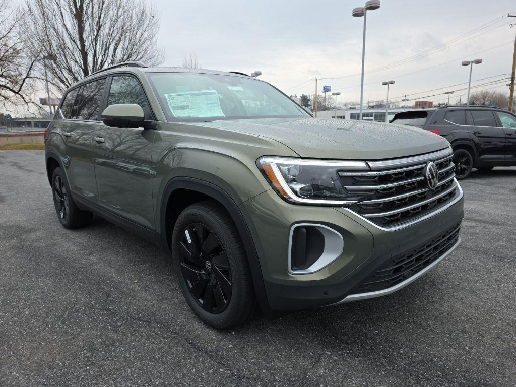 new 2026 Volkswagen Atlas car, priced at $46,168