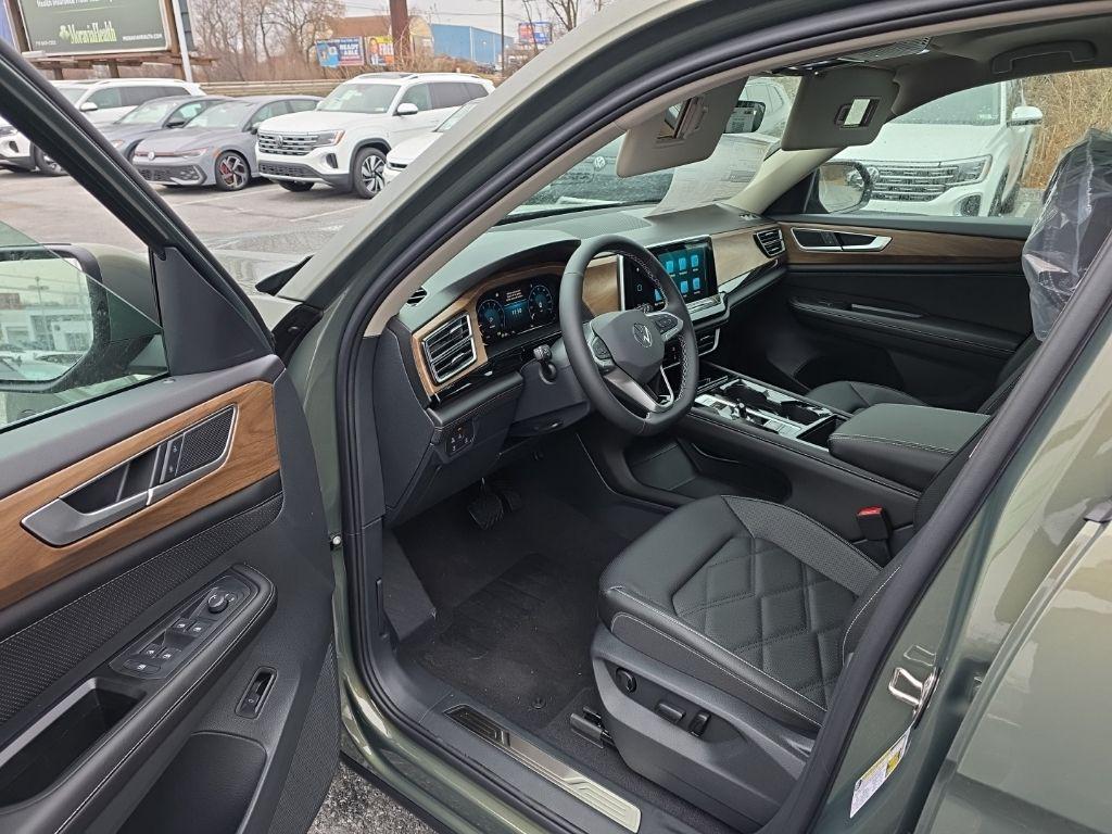 new 2026 Volkswagen Atlas car, priced at $46,168