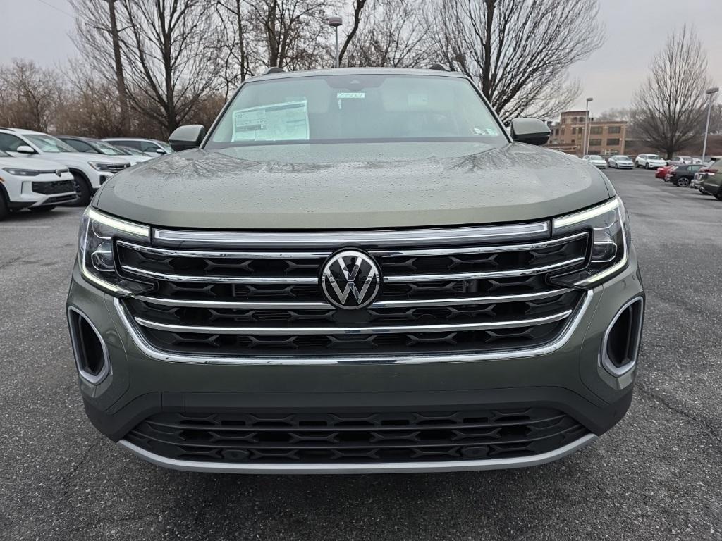 new 2026 Volkswagen Atlas car, priced at $45,168