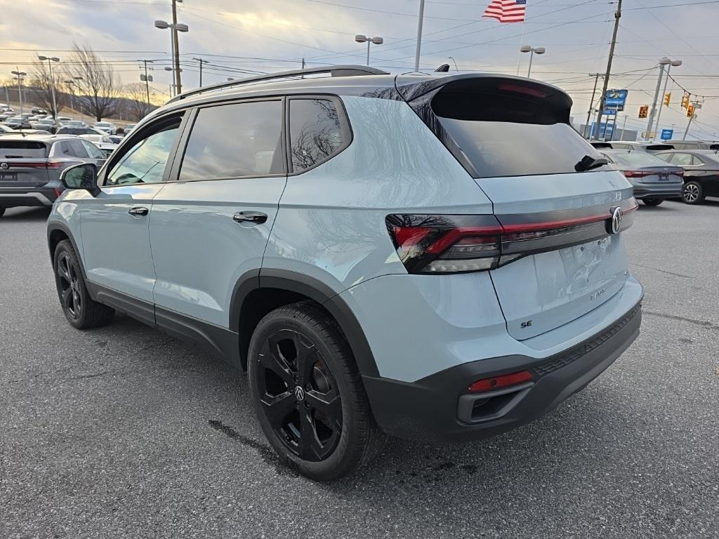 new 2026 Volkswagen Taos car, priced at $33,889