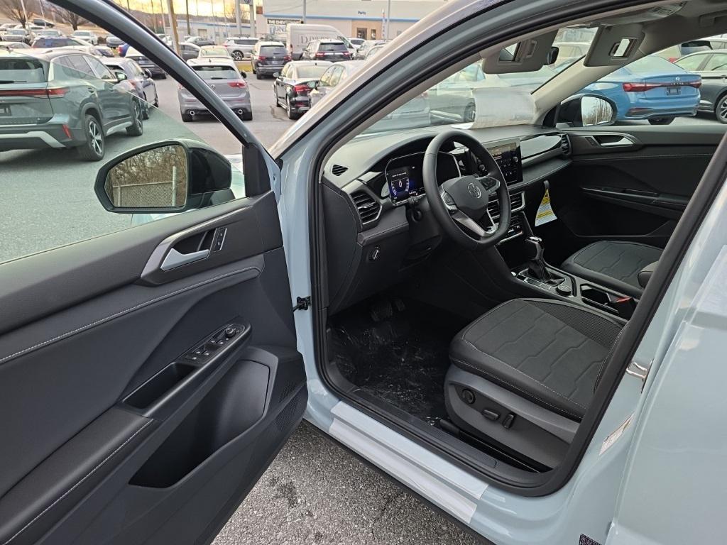 new 2026 Volkswagen Taos car, priced at $33,889