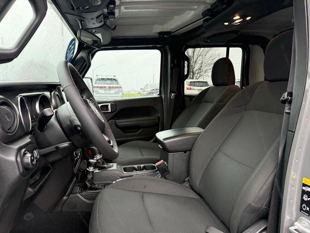 used 2023 Jeep Gladiator car, priced at $33,240