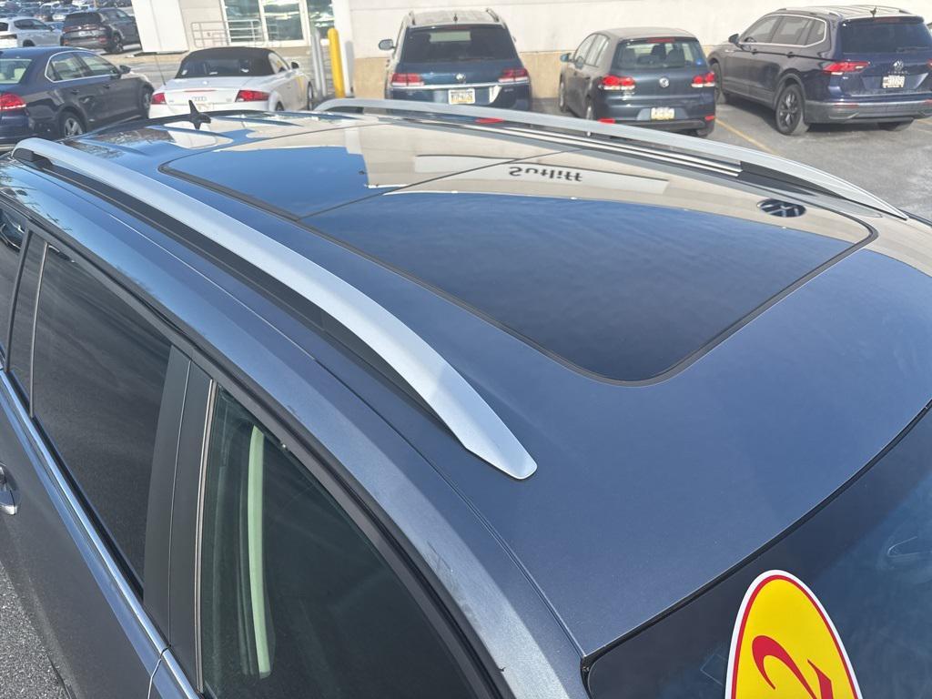 used 2022 Volkswagen Atlas car, priced at $23,625