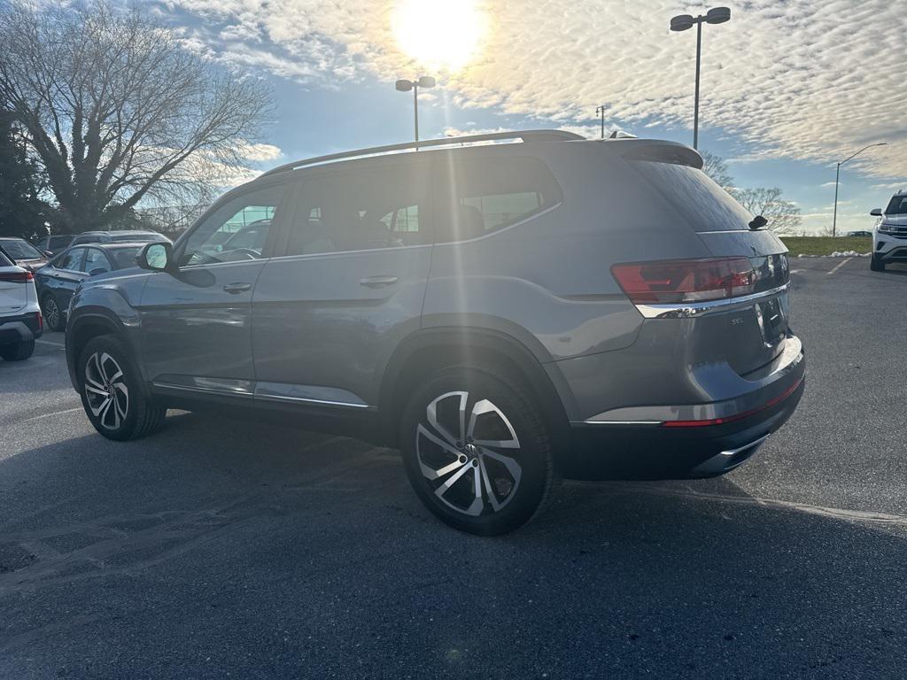 used 2022 Volkswagen Atlas car, priced at $23,625