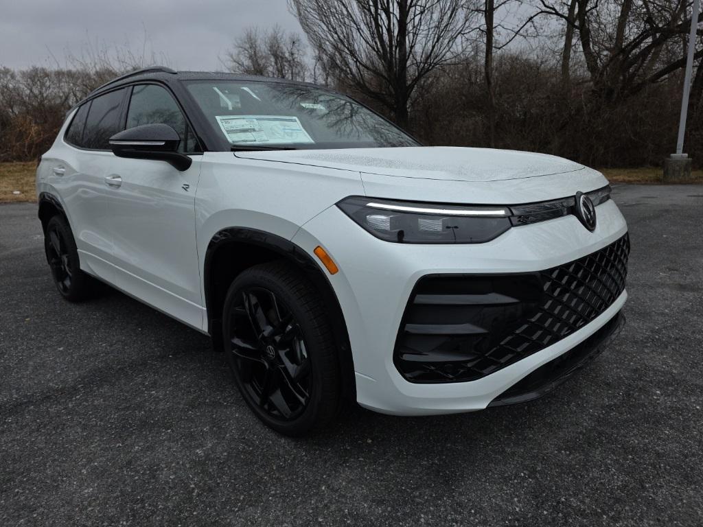 new 2026 Volkswagen Tiguan car, priced at $39,878