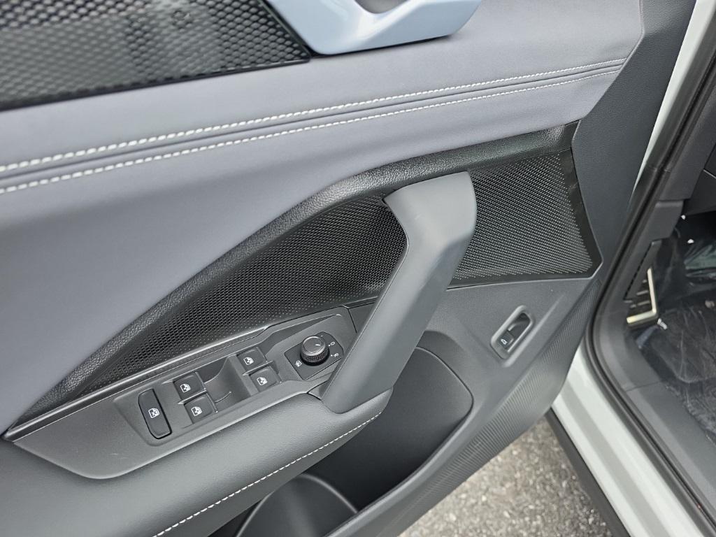 new 2026 Volkswagen Tiguan car, priced at $39,878