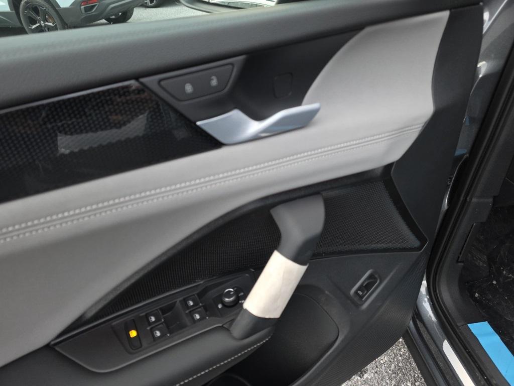 new 2026 Volkswagen Tiguan car, priced at $36,377