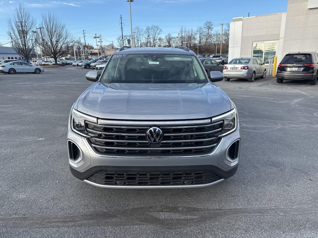 used 2025 Volkswagen Atlas car, priced at $32,581