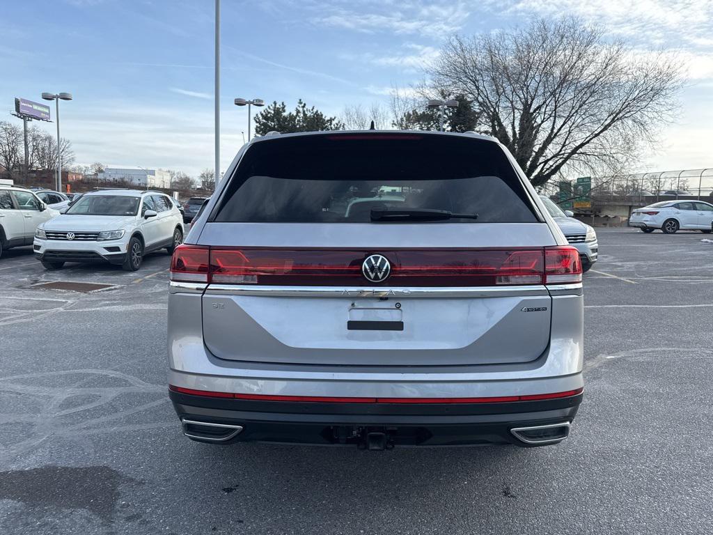 used 2025 Volkswagen Atlas car, priced at $32,581