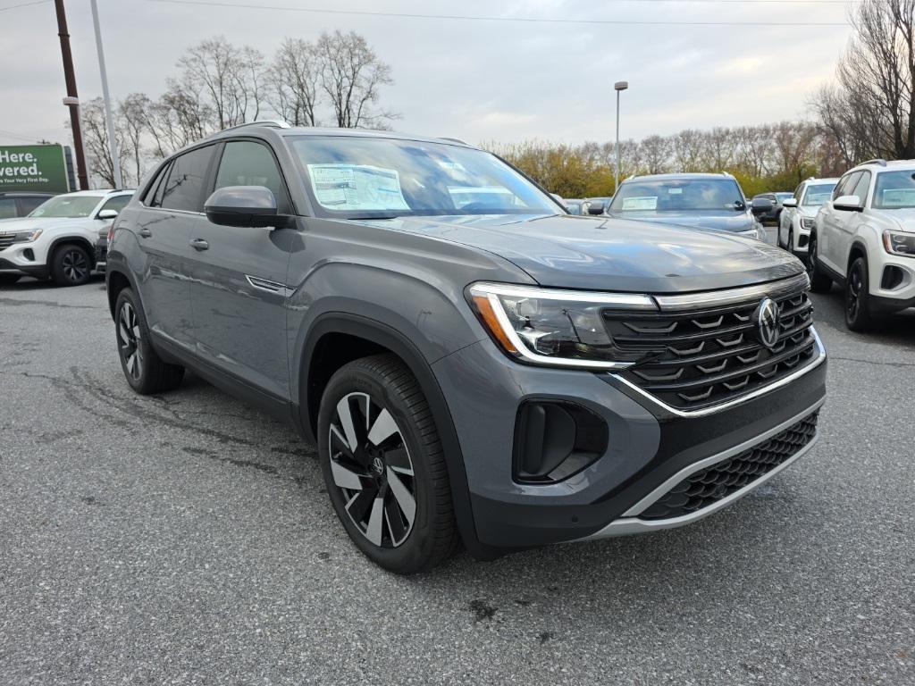 new 2026 Volkswagen Atlas Cross Sport car, priced at $44,244