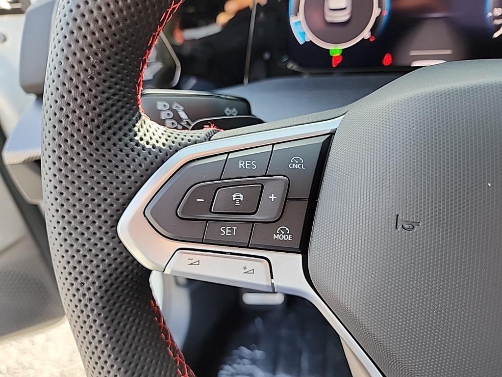 new 2025 Volkswagen Golf GTI car, priced at $40,698