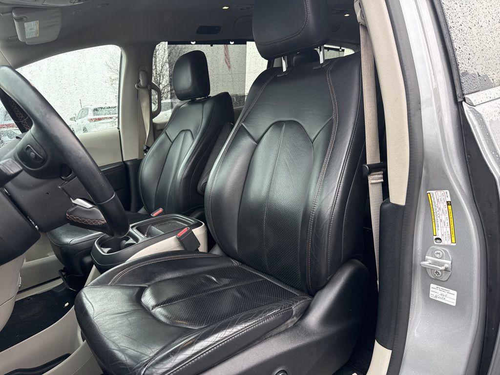 used 2018 Chrysler Pacifica car, priced at $14,335