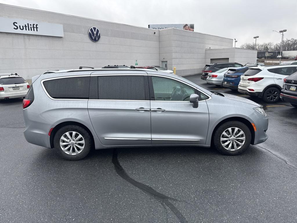 used 2018 Chrysler Pacifica car, priced at $14,335