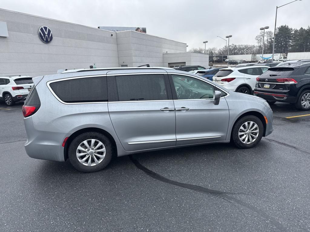 used 2018 Chrysler Pacifica car, priced at $14,335