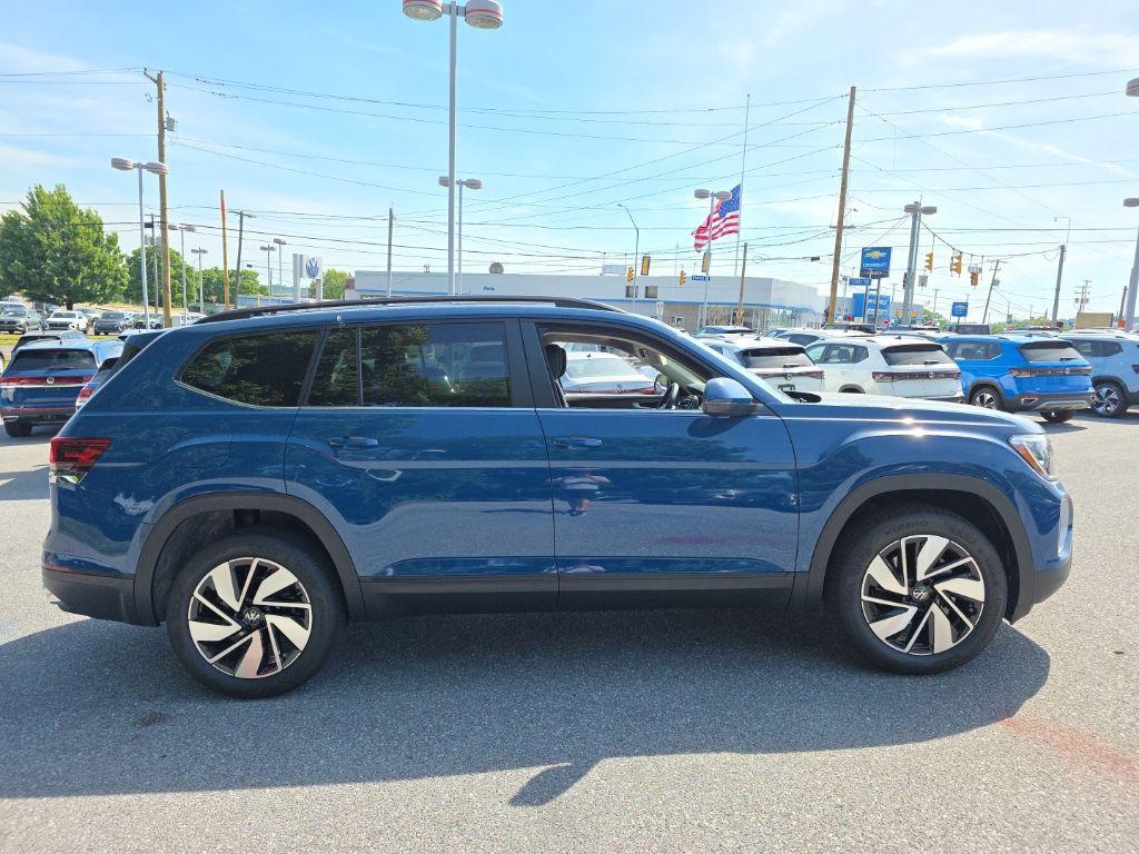new 2026 Volkswagen Atlas car, priced at $43,346