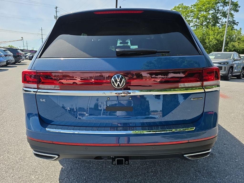 new 2026 Volkswagen Atlas car, priced at $43,346