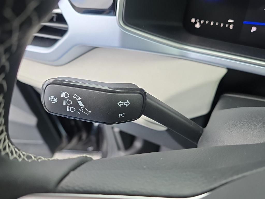 new 2026 Volkswagen Taos car, priced at $32,990