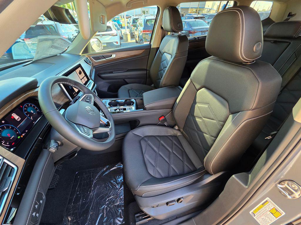 new 2026 Volkswagen Atlas car, priced at $43,965
