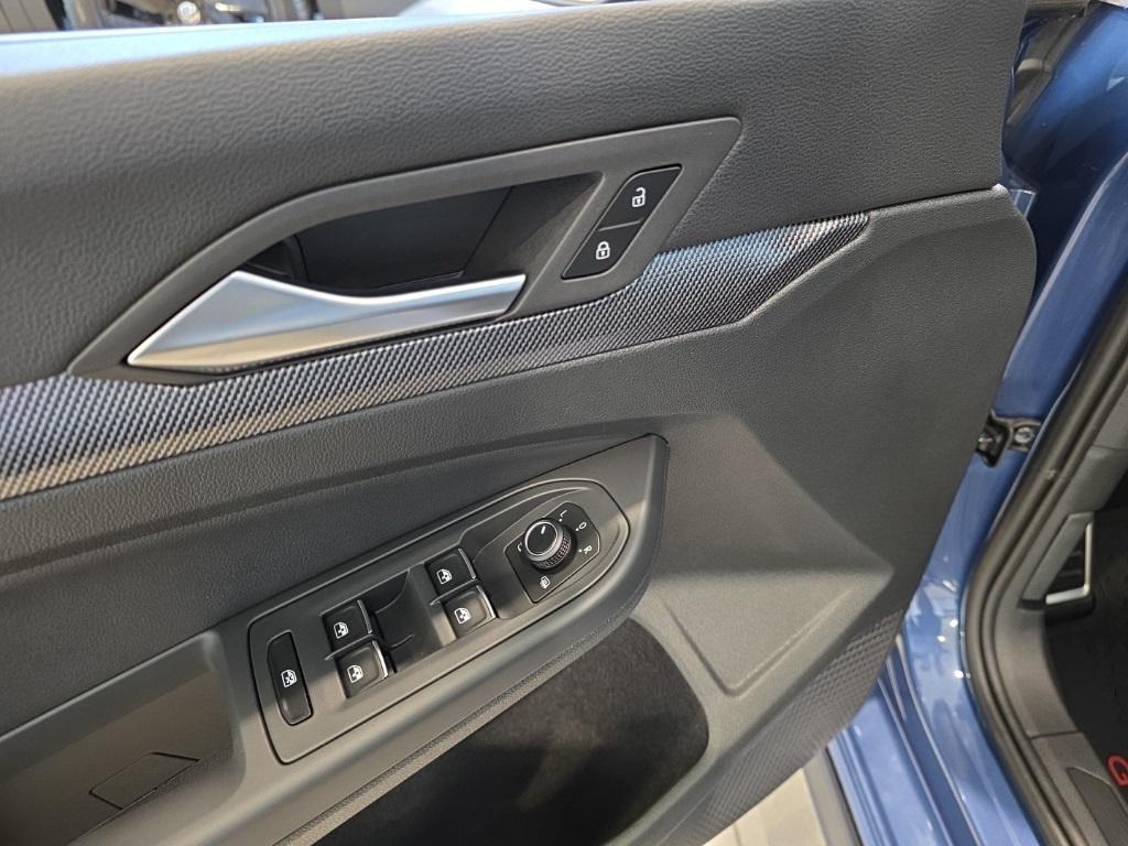 new 2025 Volkswagen Golf GTI car, priced at $35,019