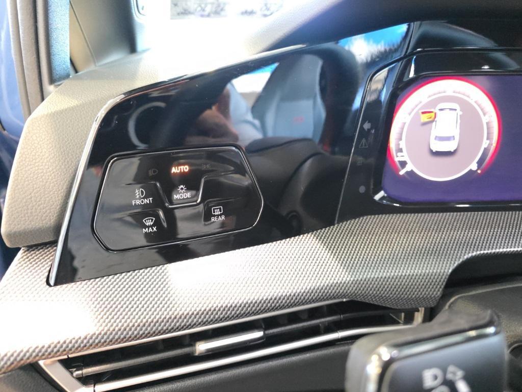 new 2025 Volkswagen Golf GTI car, priced at $35,019