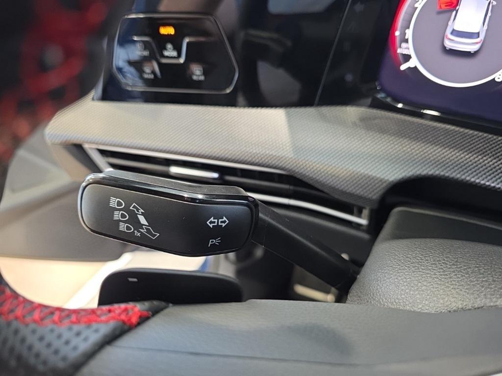 new 2025 Volkswagen Golf GTI car, priced at $35,019