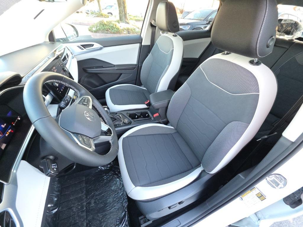 new 2026 Volkswagen Taos car, priced at $32,770