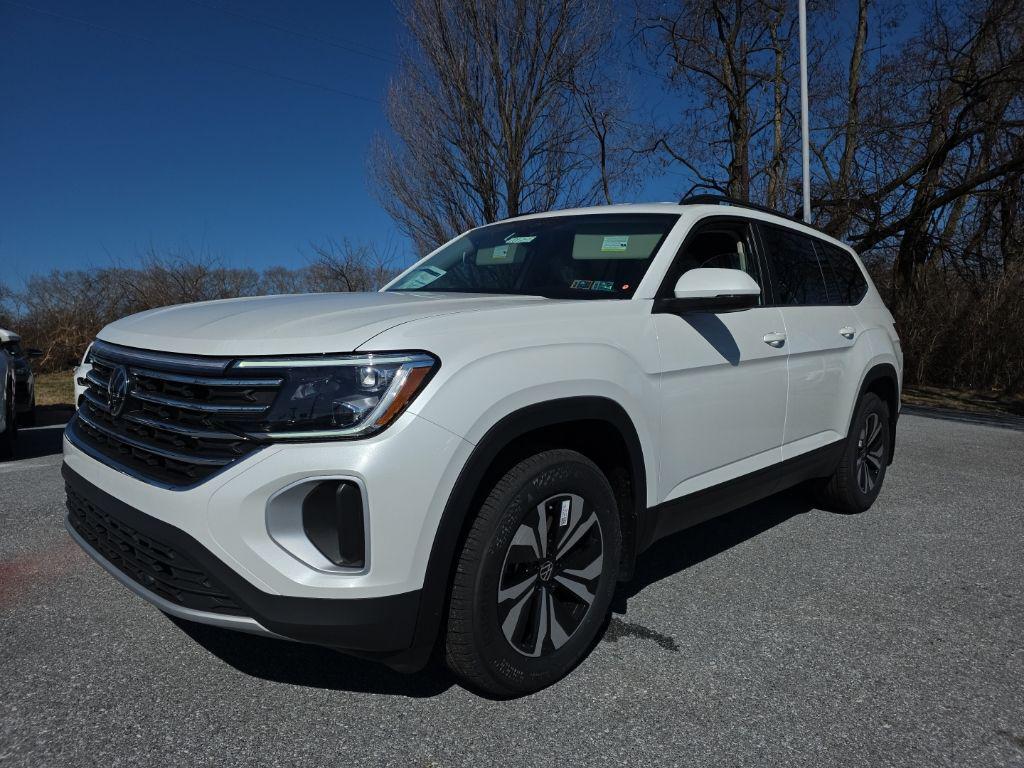 new 2026 Volkswagen Atlas car, priced at $40,744