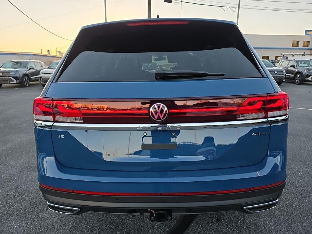 new 2026 Volkswagen Atlas car, priced at $44,136