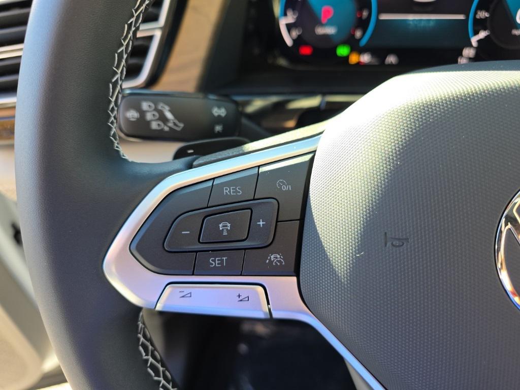 new 2026 Volkswagen Atlas car, priced at $40,040