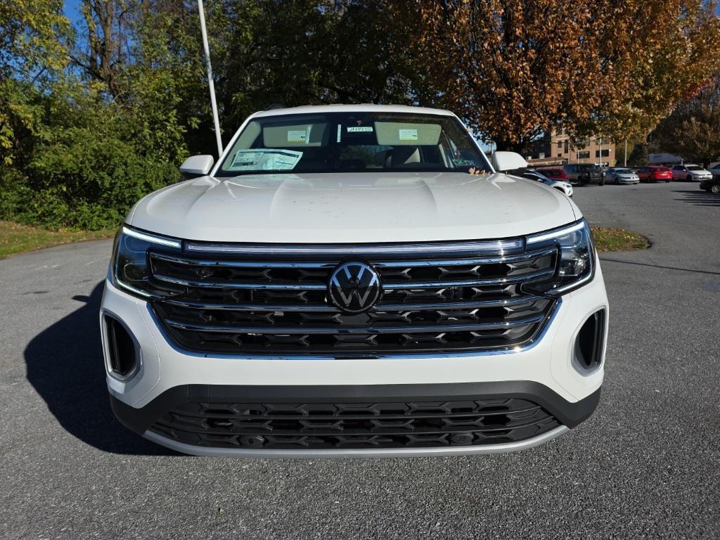 new 2026 Volkswagen Atlas car, priced at $40,040