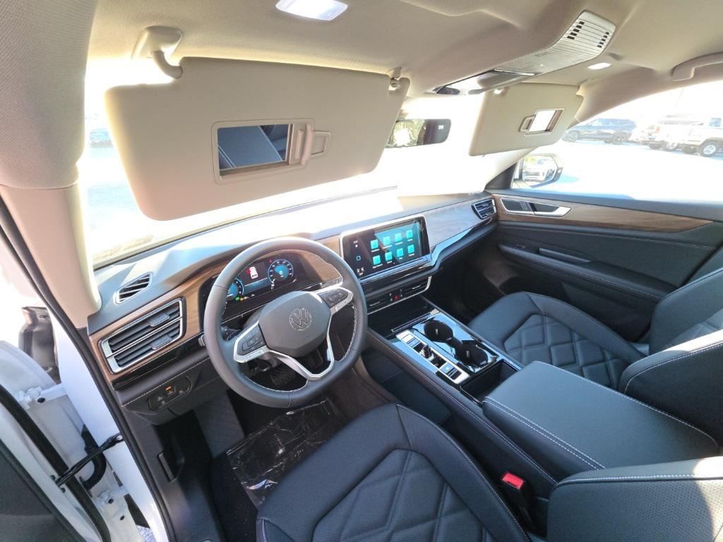 new 2026 Volkswagen Atlas car, priced at $43,200