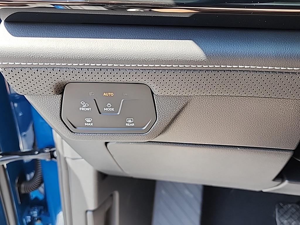 new 2026 Volkswagen Atlas car, priced at $38,603