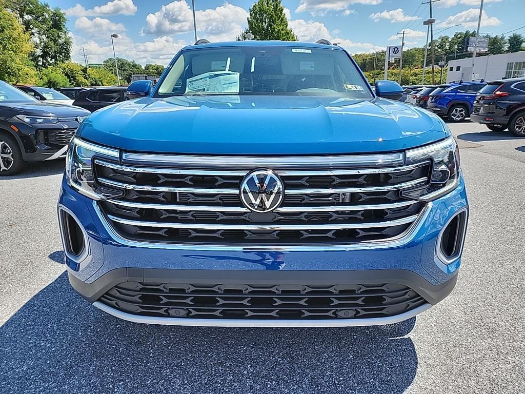 new 2026 Volkswagen Atlas car, priced at $38,603