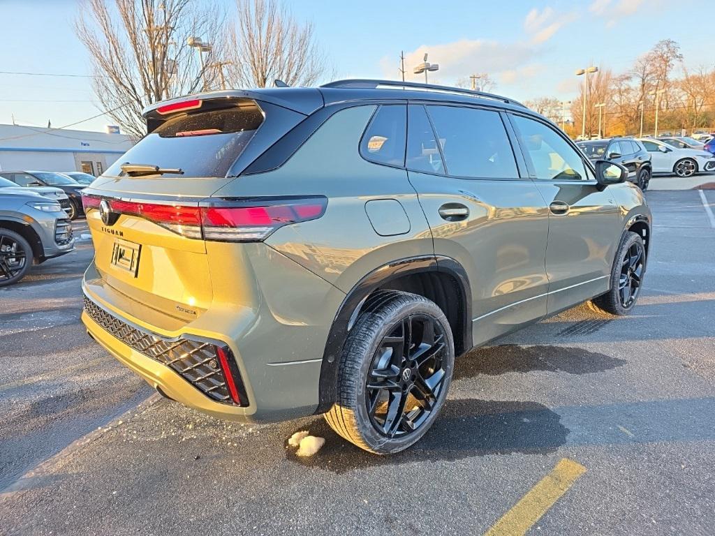 new 2026 Volkswagen Tiguan car, priced at $38,797